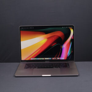 MacBook Pro 16″ (2019) Core i9 2.4GHz 8‑core Intel CPU, 64 GB RAM 1TB SSD, Retina Display with Touch Bar Touch ID sensor Graphics AMD Radeon Pro 5500M